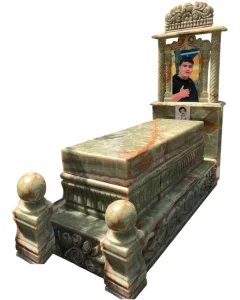 سنگ قبر مرمر کرمان یک نمونه از سنگ قبرهای زیبا و با مقاومت و دوام بالا